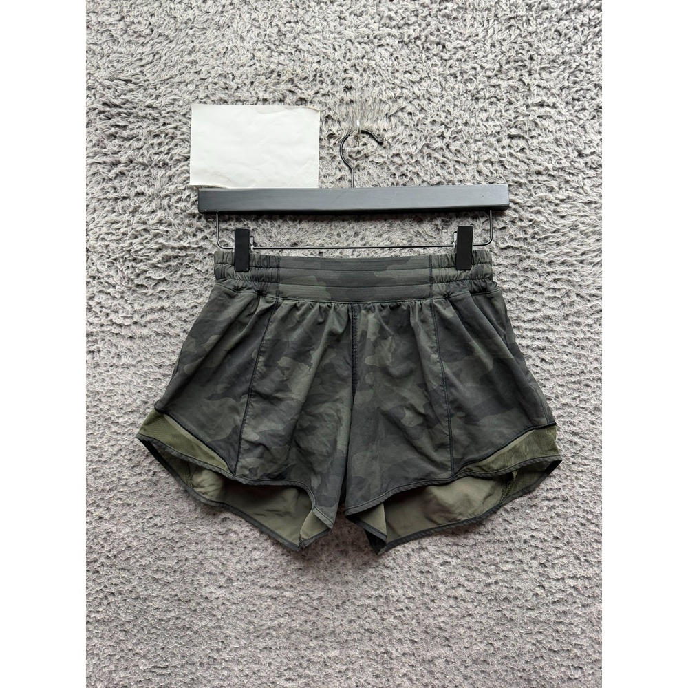 Lululemon Hotty Hot Short II Long 4" Incognito Camo Multi Womens Size 6